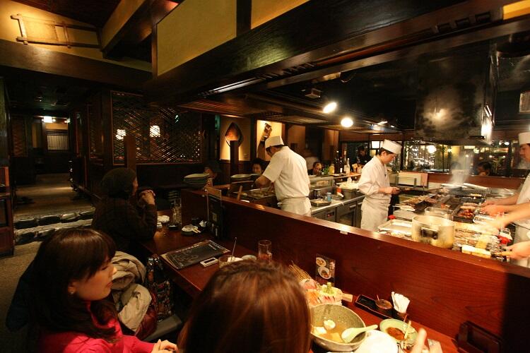 Viaggio in Giappone: cos’è un Izakaya?