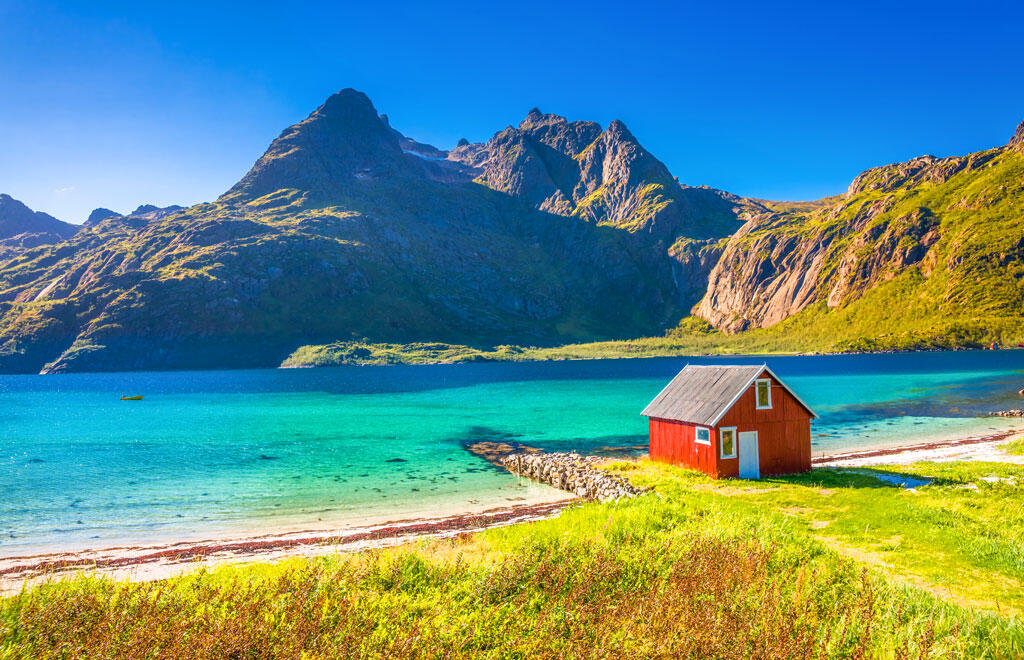 norvegia-lofoten-02-blueberrytravel