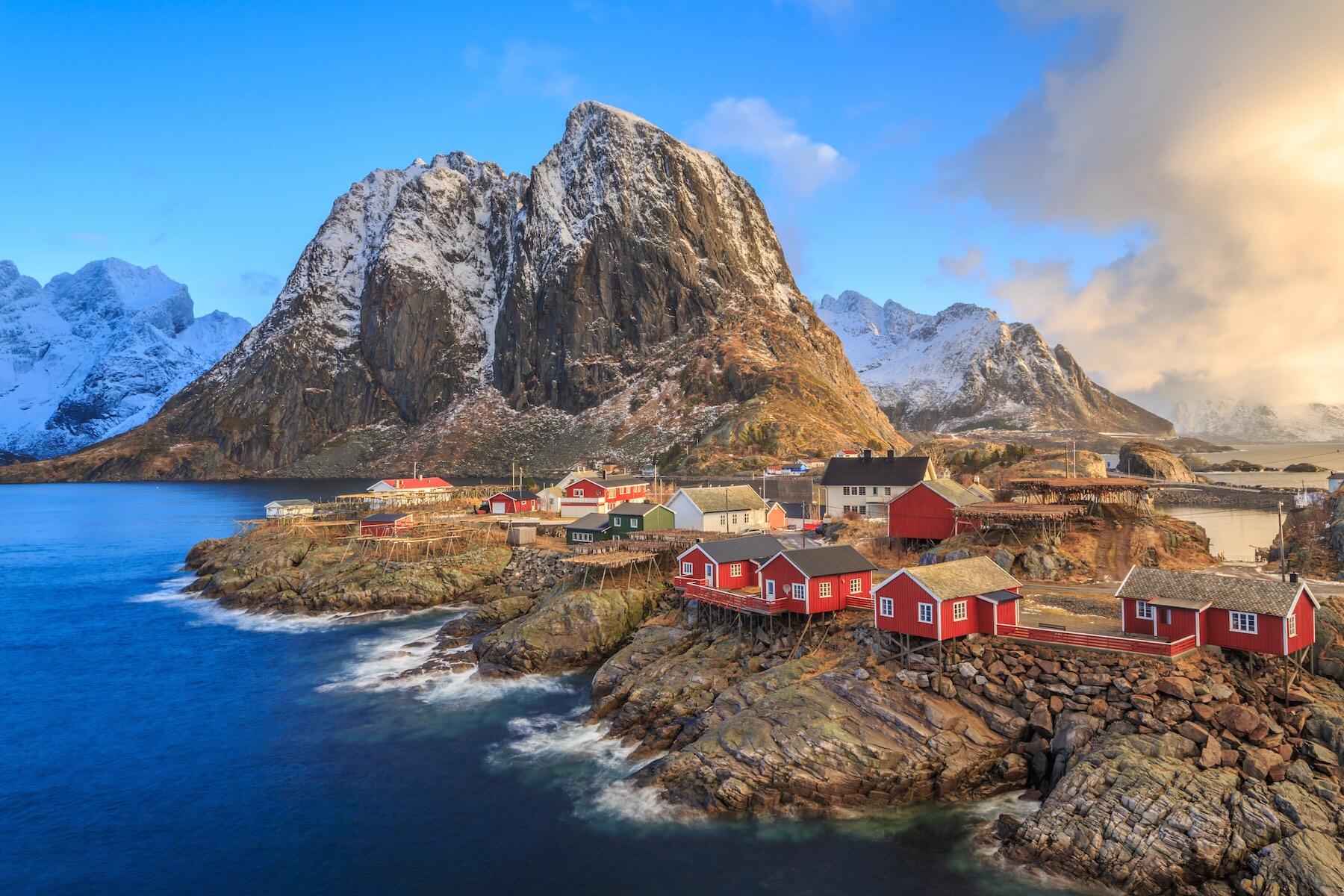 norvegia-lofoten-reine-01-blueberrytravel