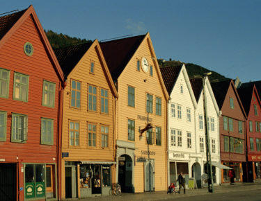 norvegia-bergen-bryggen-blueberrytravel