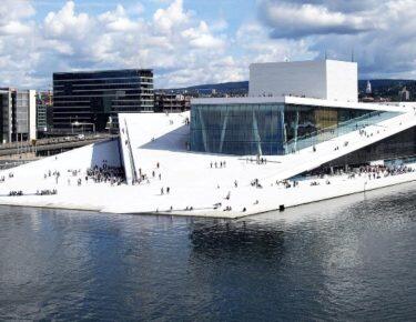 Operaen sett fra luften.
Foto: birdseyepix.com/Christopher Hagelund.