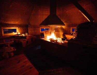 viaggio-lapponia-svedese-blueberry-kota2-around-heart